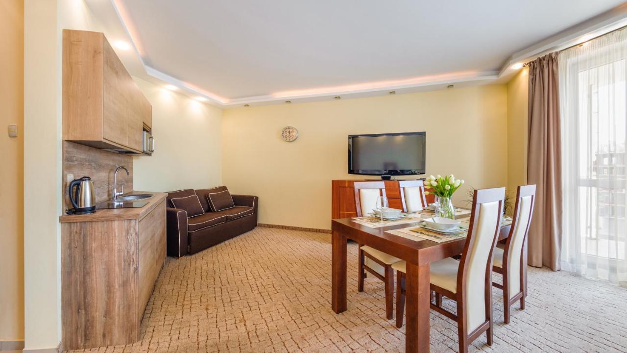 Apartamenty Sun & Snow Kosciuszki Kolobrzeg Ngoại thất bức ảnh