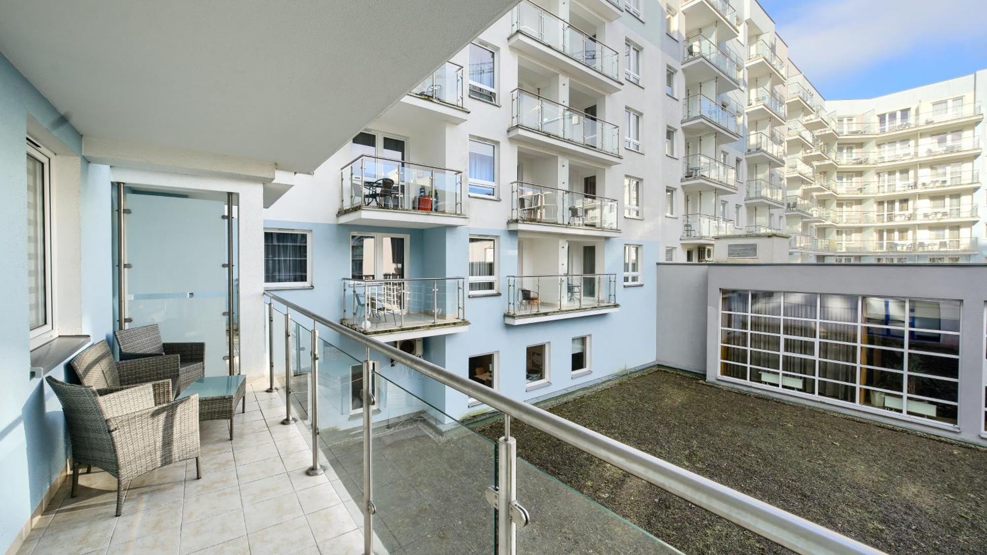 Apartamenty Sun & Snow Kosciuszki Kolobrzeg Ngoại thất bức ảnh